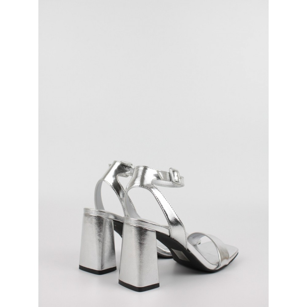Steve Madden Snazzy-R mid heeled mules in silver | ASOS