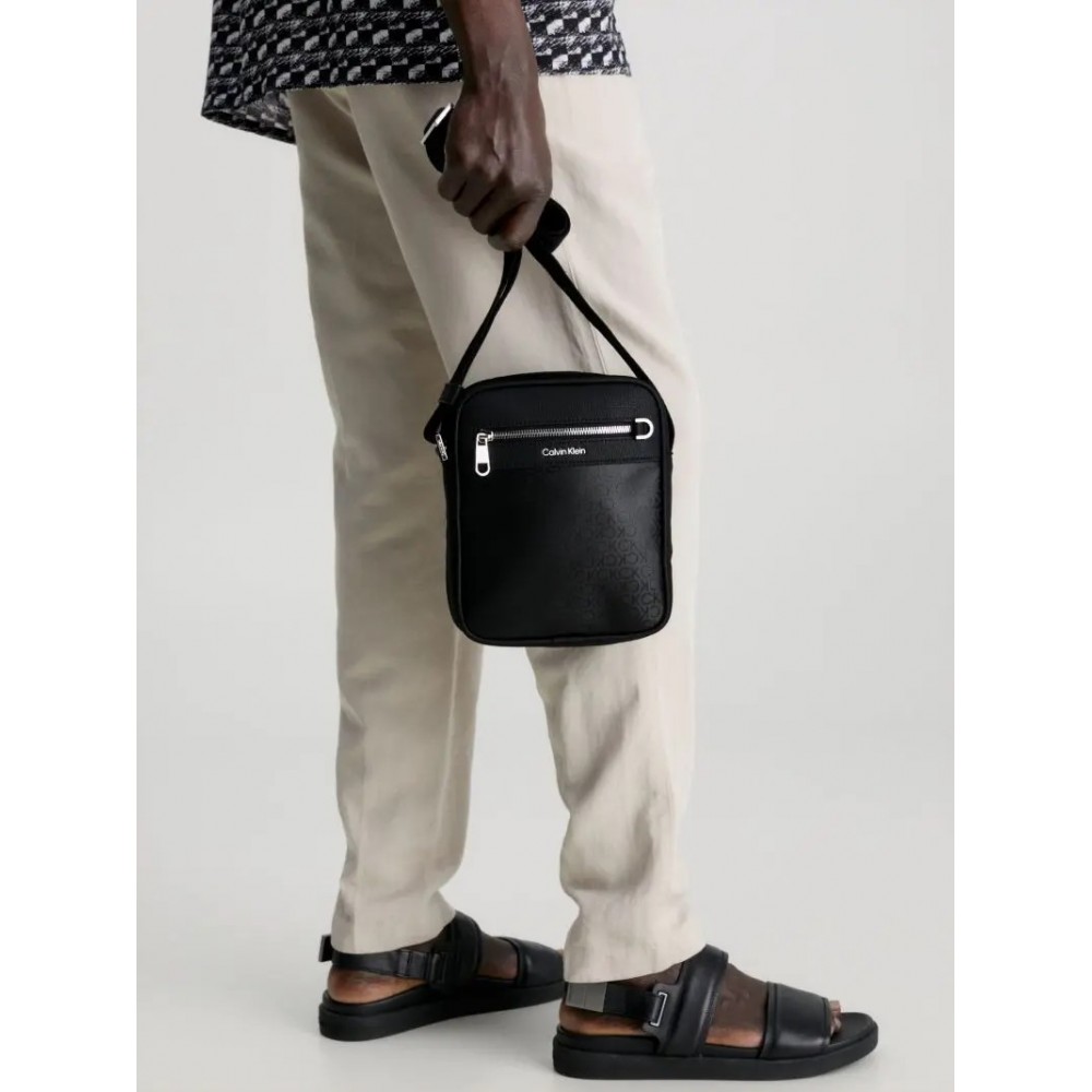 Calvin Klein Explorer Reporter Men's Crossbody Bag Black K50K510110 -  Sneakers CALVIN KLEIN JEANS Vulcanized Sneaker Highlaceup Co YM0YM00019  Bright White YAF - BDS