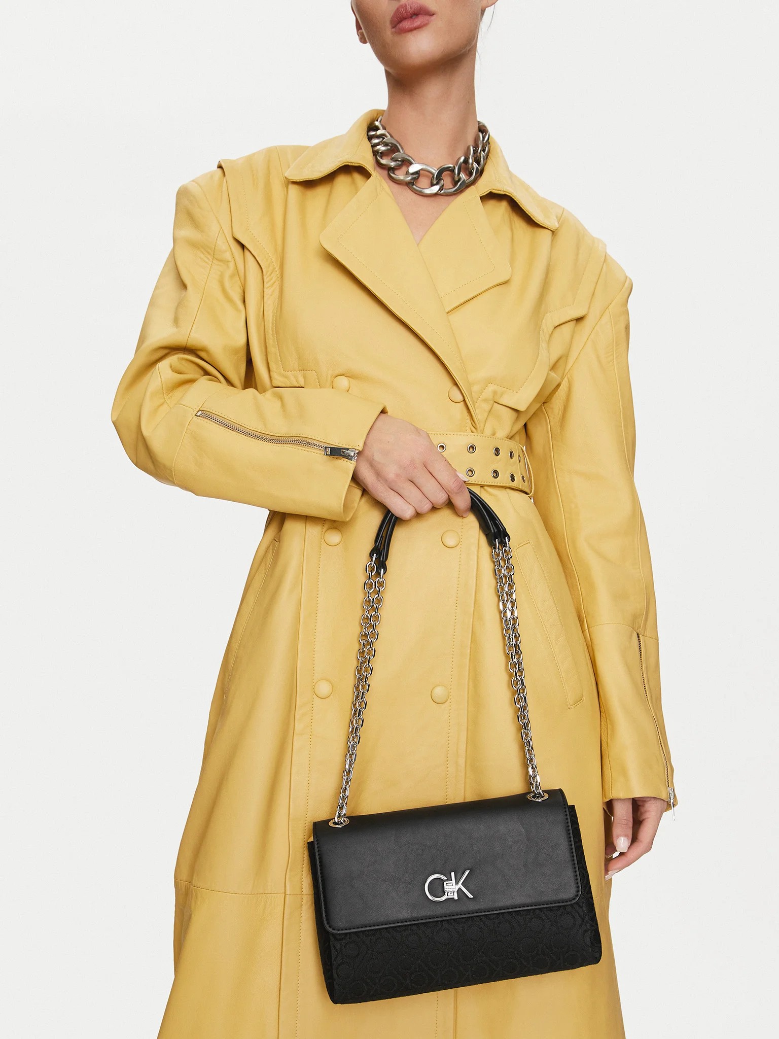 Γυναικεία Τσάντα Calvin Klein Re-Lock Conv Shoulder Bag Jqc K60K612641-0GK Μαύρη