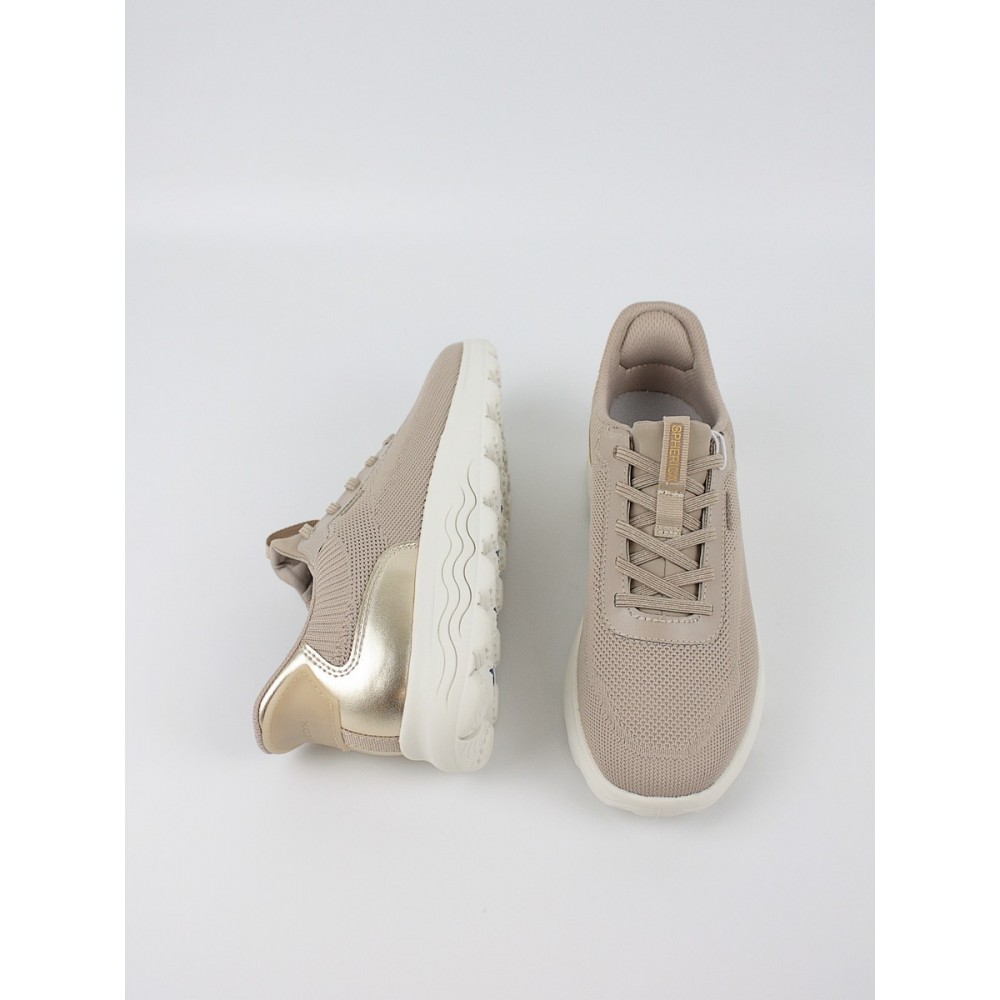 Women Sneaker Spherica Plus D557MA-06KBN-CH62L Light taupe/Light gold