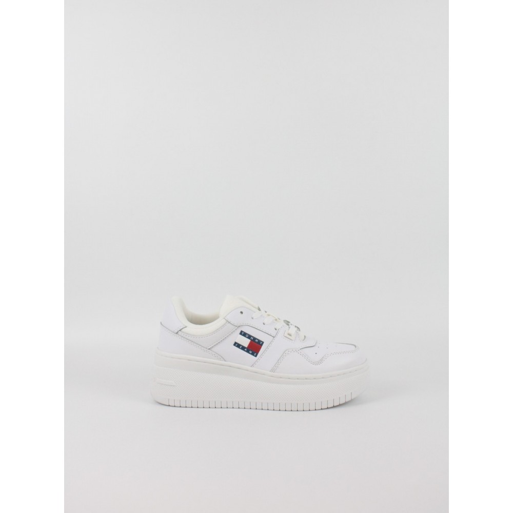 Women Sneaker Tommy Hilfiger TjwRetro Basket Flatform Ess EN0EN02506-YBS White