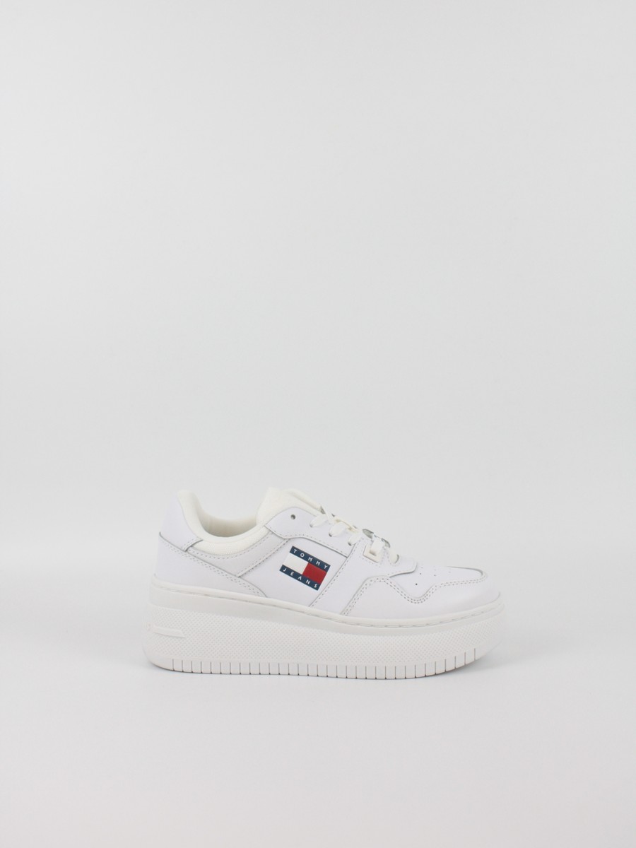 Women Sneaker Tommy Hilfiger TjwRetro Basket Flatform Ess EN0EN02506-YBS White